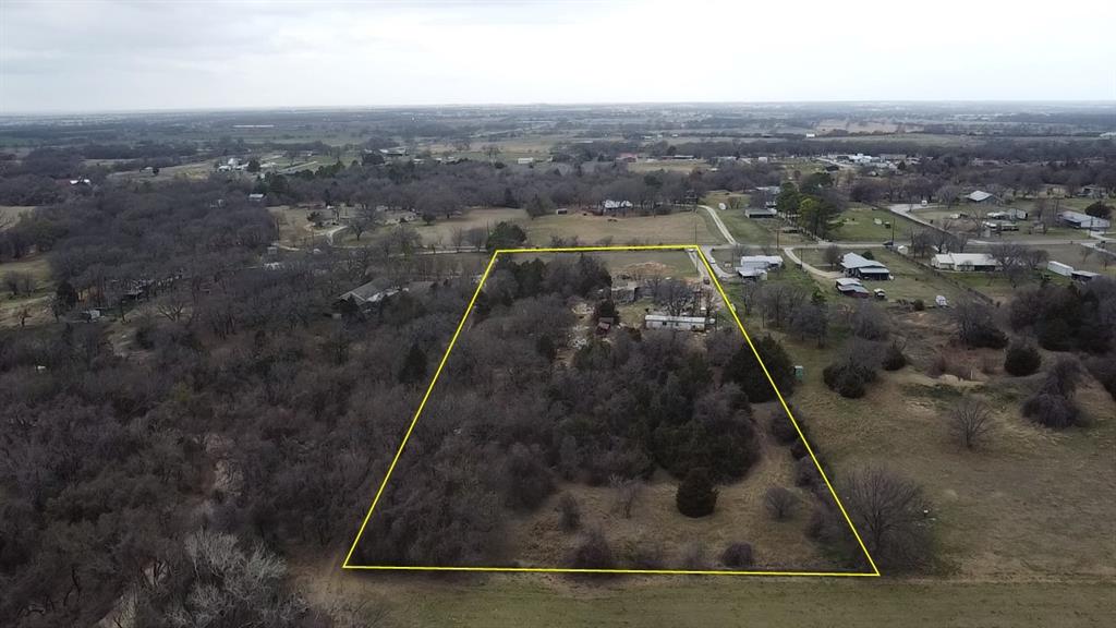 353 County Road 1260 Decatur, TX 76234 - Photo 2 of 14
