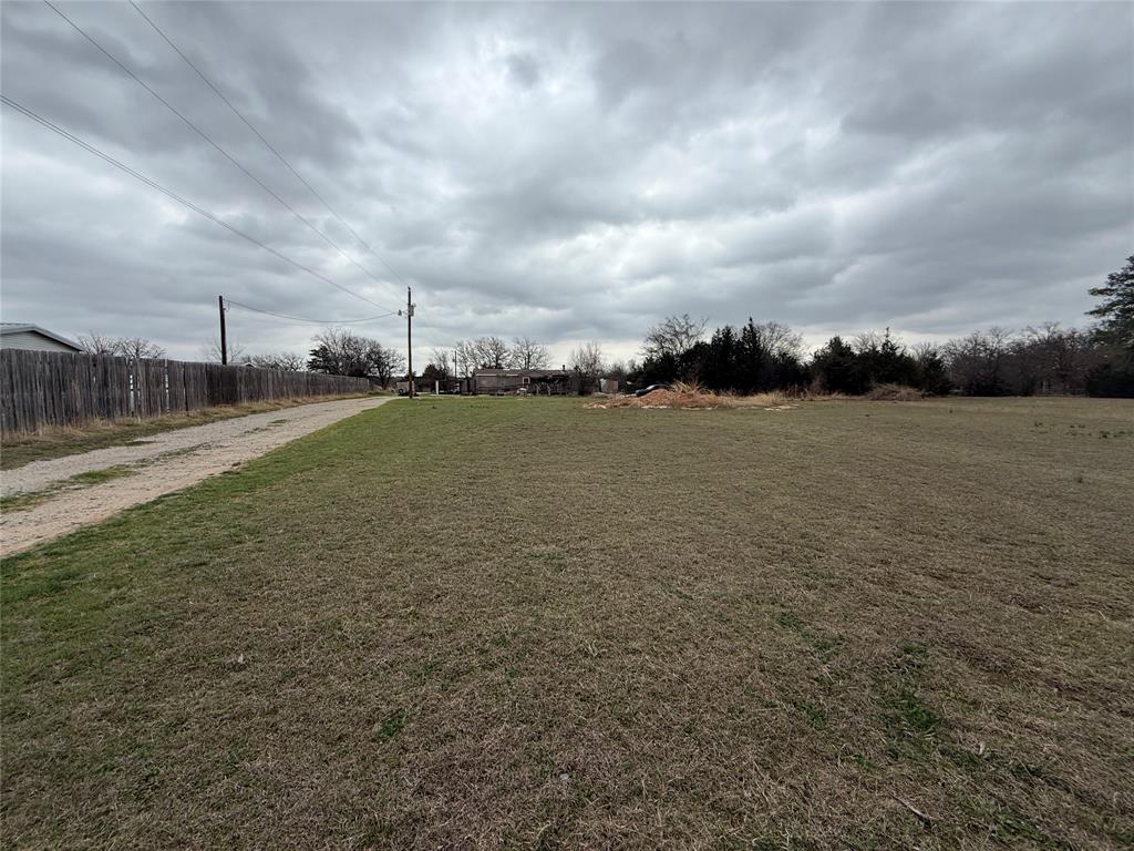 353 County Road 1260 Decatur, TX 76234 - Photo 4 of 14