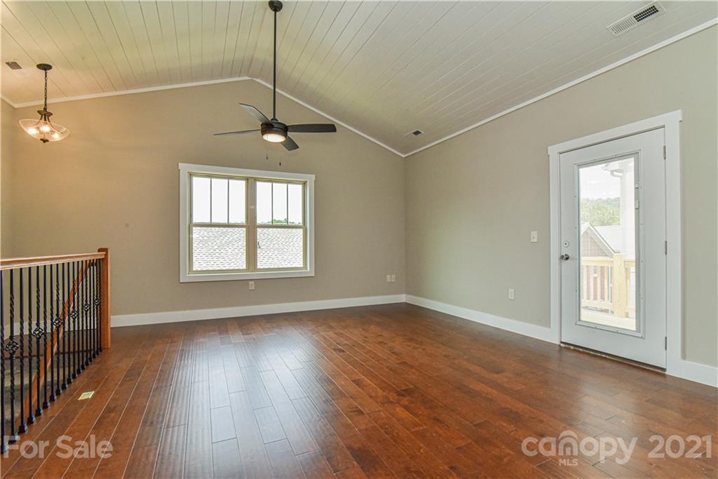 91 Wheeler Road Weaverville, NC 28787 - Photo 5 of 12 Gallery Image 5