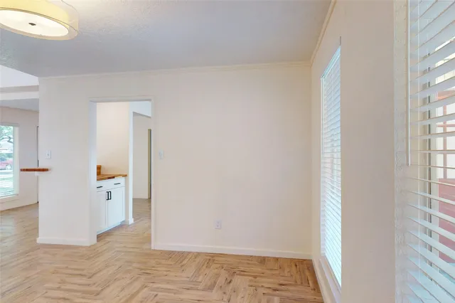 $3,300 | 707 Center Hill Drive, Houston, TX 77079