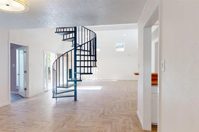 $3,300 | 707 Center Hill Drive, Houston, TX 77079