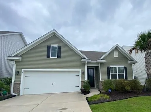 $2,400 | 118 Greenwich Drive, Summerville, SC 29486