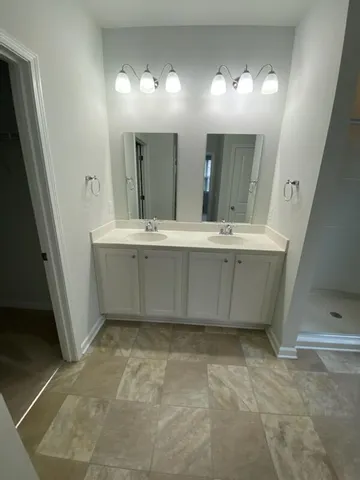 $2,400 | 118 Greenwich Drive, Summerville, SC 29486