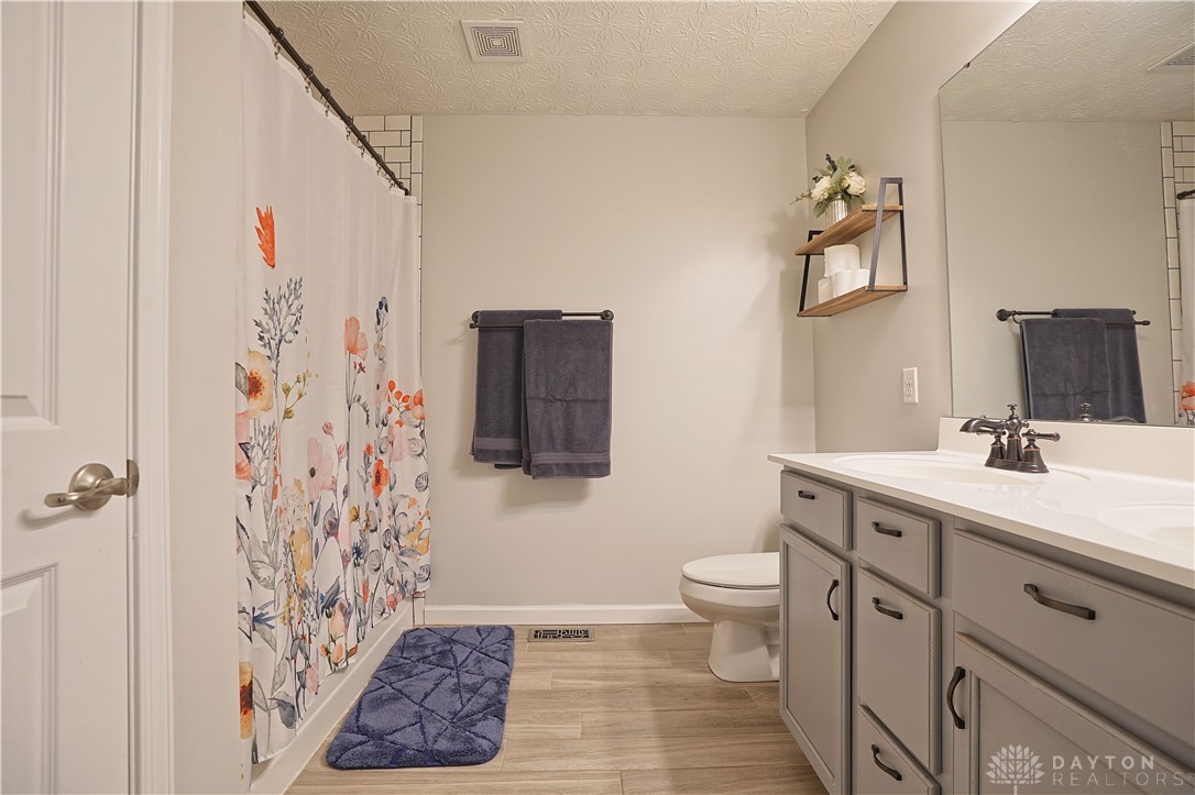 6034 Kay Court Riverside, OH 45424 - Photo 25 of 54