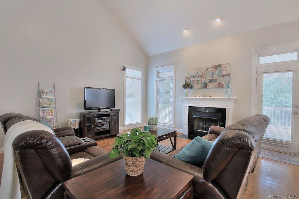 1130 Dove Trace Tega Cay, SC 29708 - Photo 9 of 37 Gallery Image 9