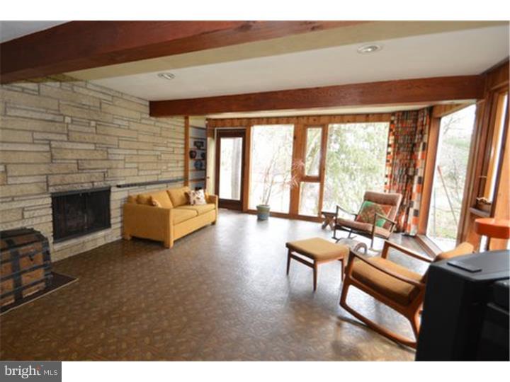 627 Righters Mill Road Penn Valley, PA 19072 - Photo 3 of 25