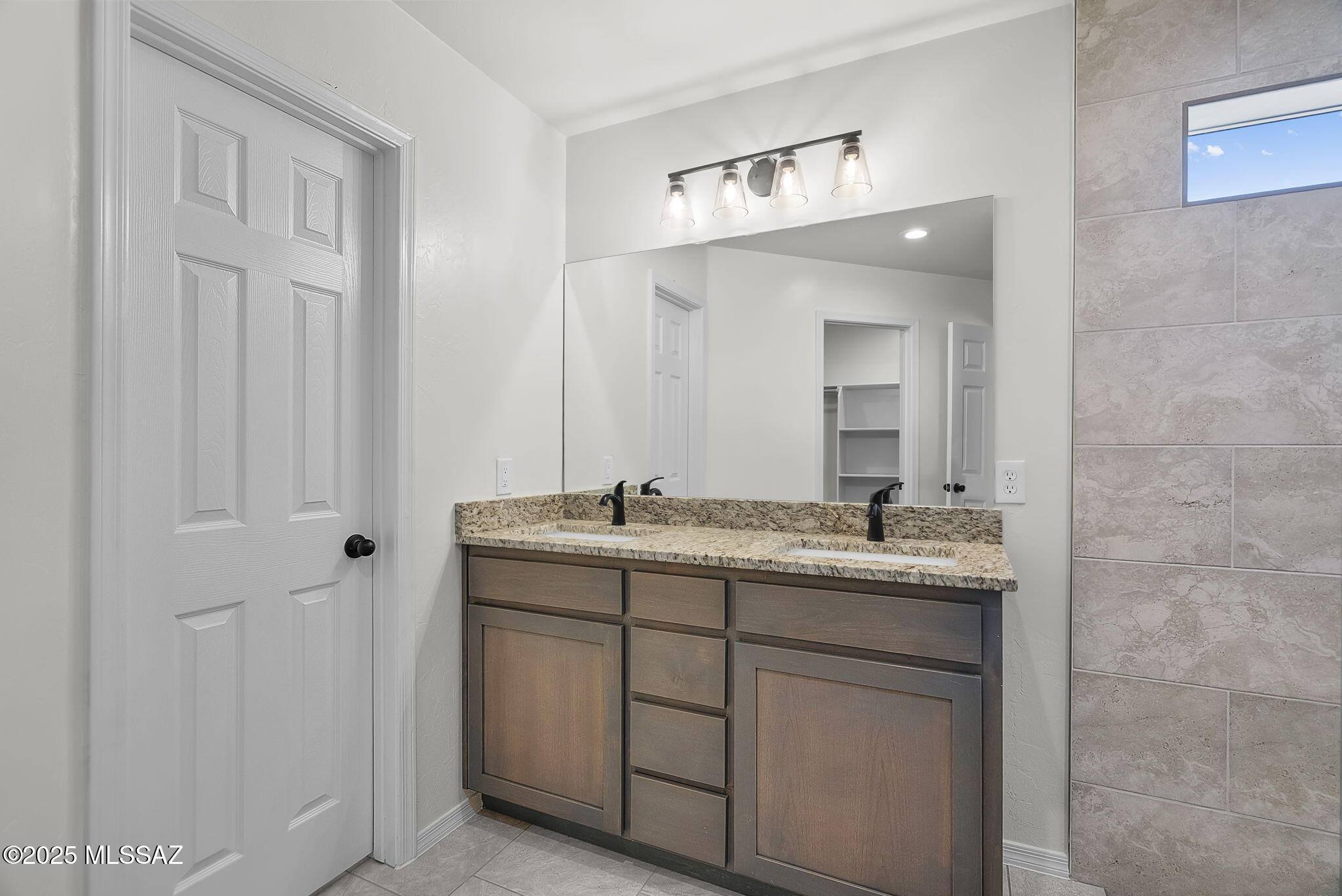 179 Dee Court Rio Rico, AZ 85648 - Photo 15 of 26