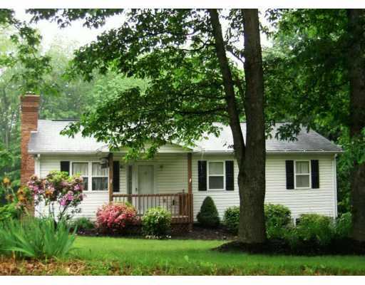 1056 Prospect Road Evans City, PA 16033 - Photo 1 of 8 Exterior Front.