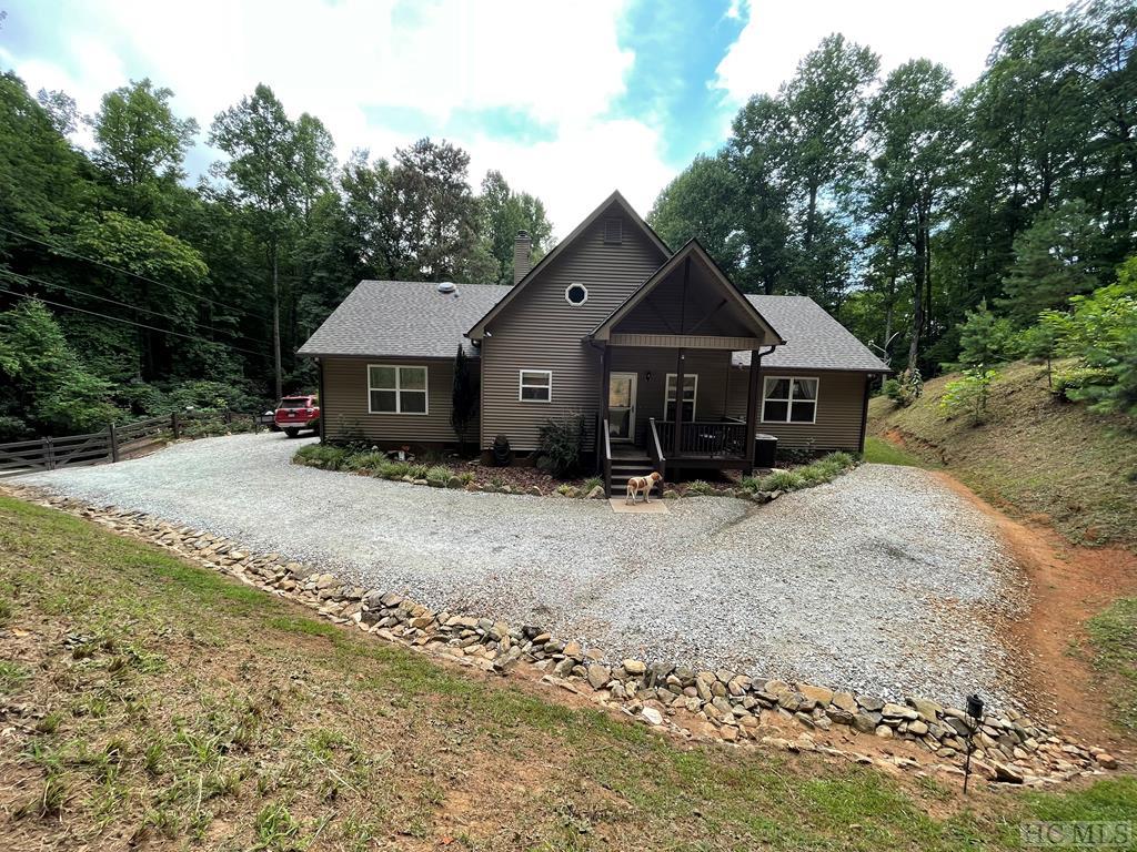 2356 Goshen Road Franklin, NC 28734 - Photo 1 of 59 Gallery Image 1