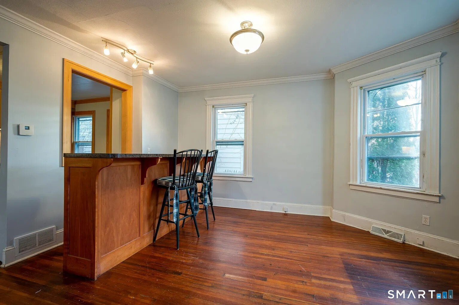 166 Beaver Street, Unit 1 Ansonia, CT 06401 - Photo 2 of 9