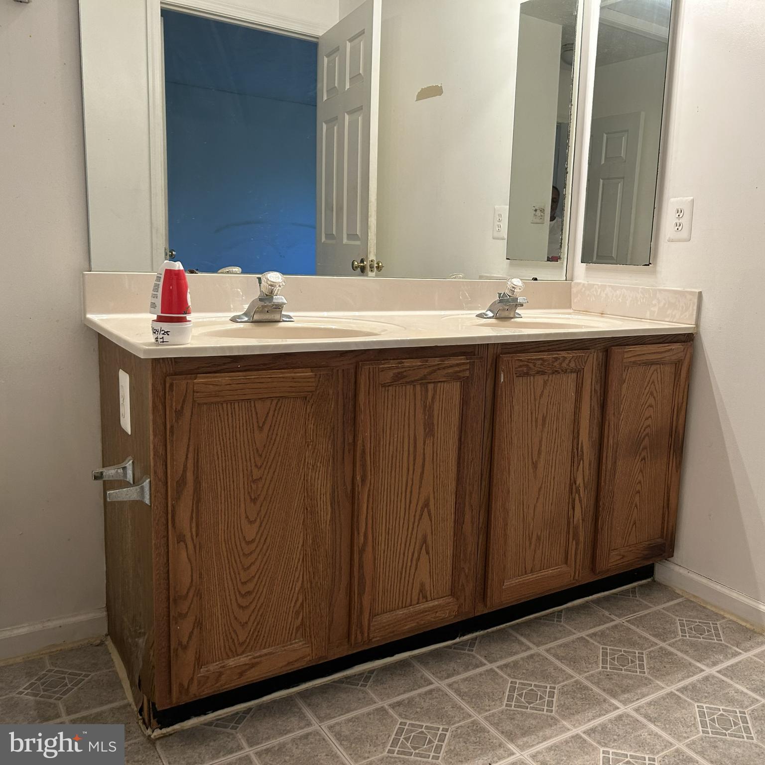 2024 South Anvil Lane Temple Hills, MD 20748 - Photo 9 of 9 a bathroom with a sink and a mirror