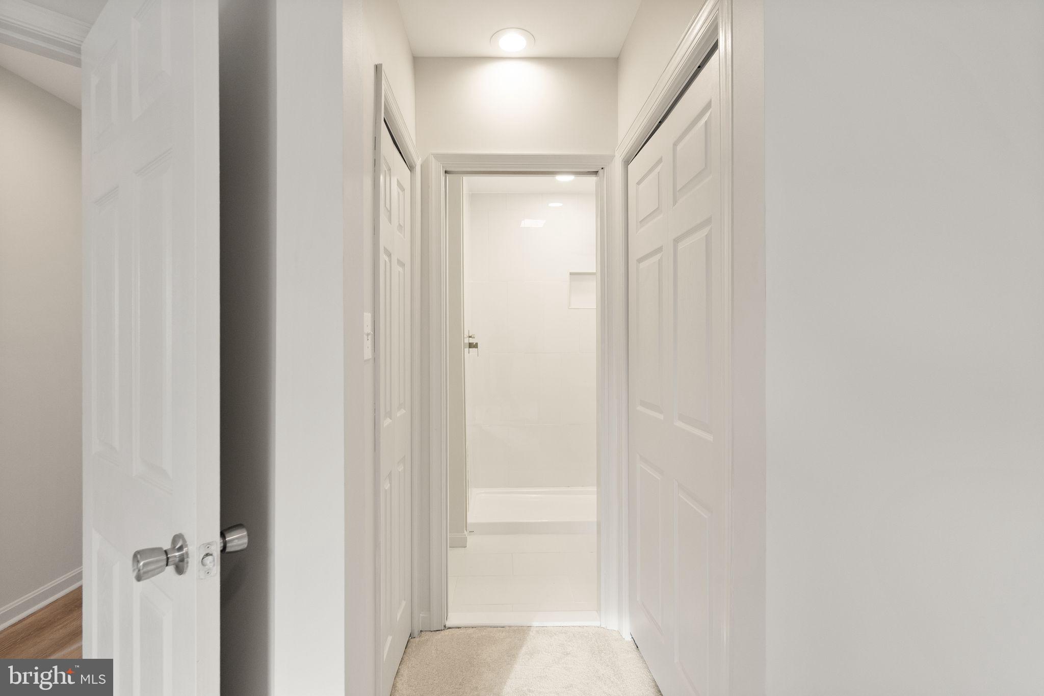 25240 Lake Shore Square, Unit 200 Chantilly, VA 20152 - Photo 28 of 49
