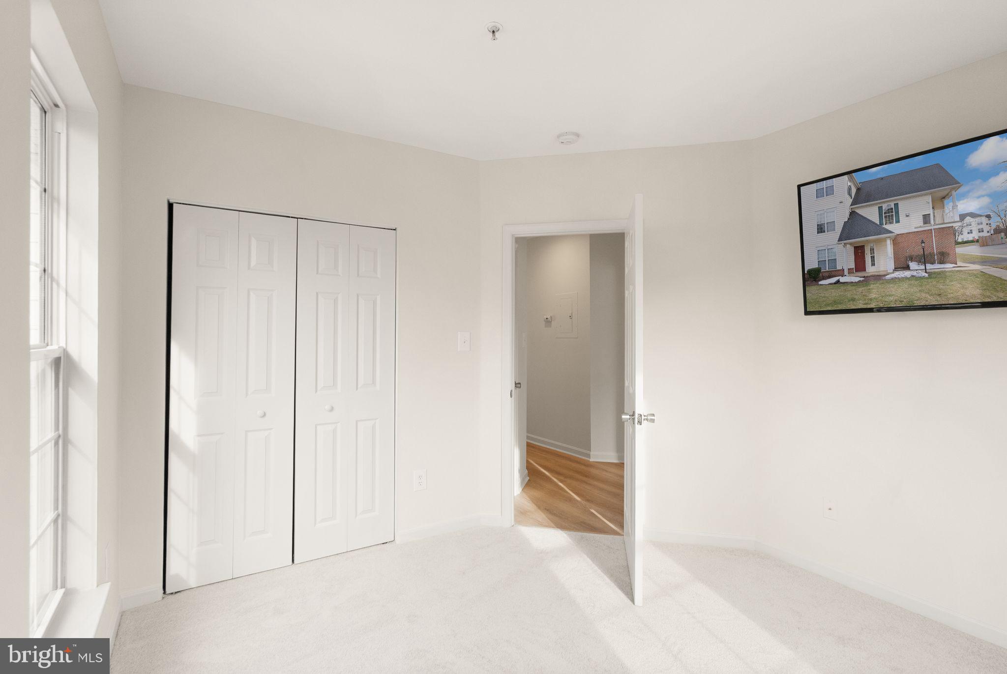 25240 Lake Shore Square, Unit 200 Chantilly, VA 20152 - Photo 30 of 49