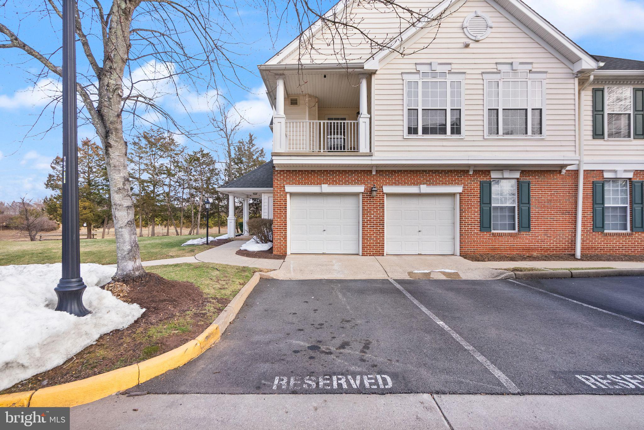 25240 Lake Shore Square, Unit 200 Chantilly, VA 20152 - Photo 3 of 49