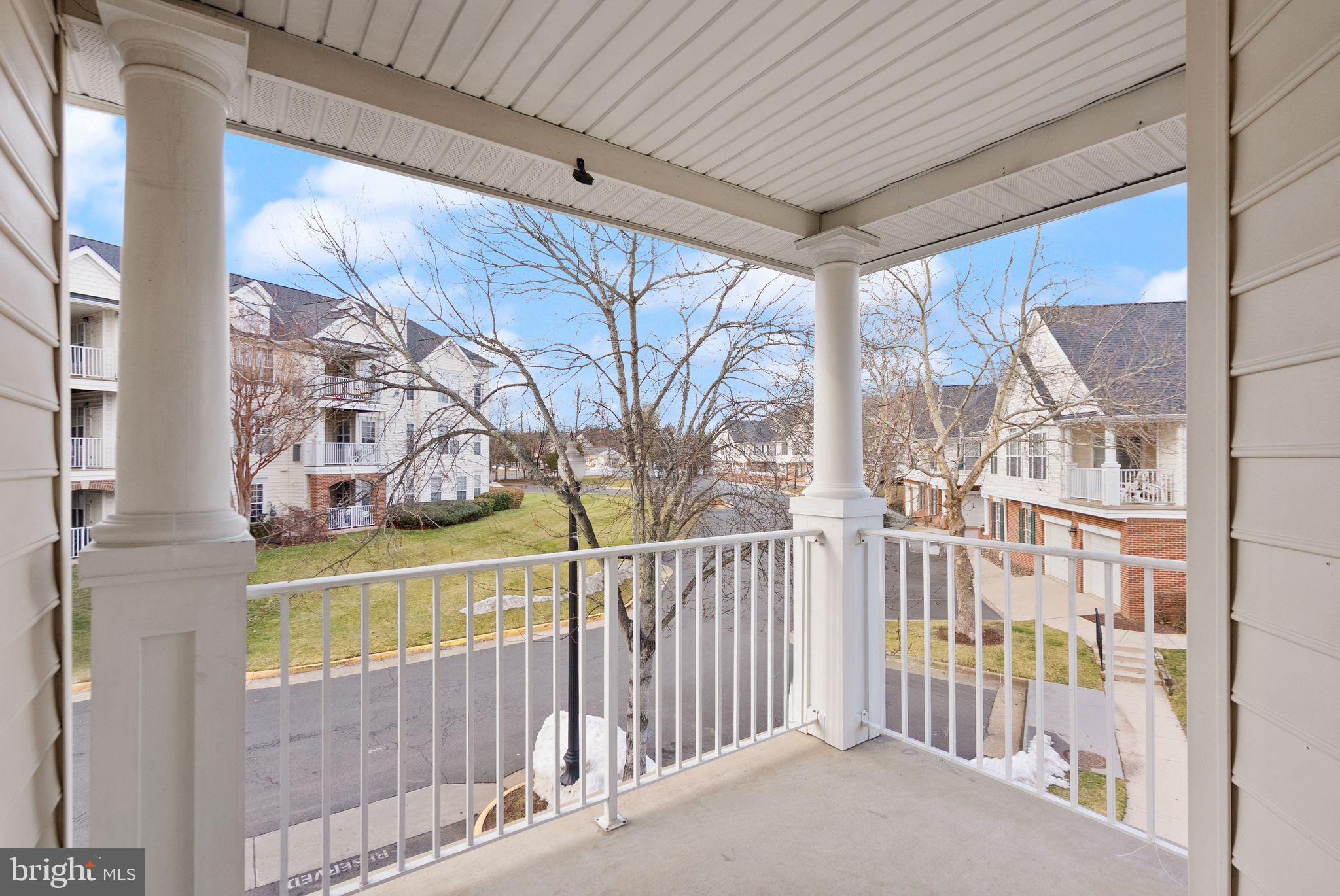 25240 Lake Shore Square, Unit 200 Chantilly, VA 20152 - Photo 33 of 49