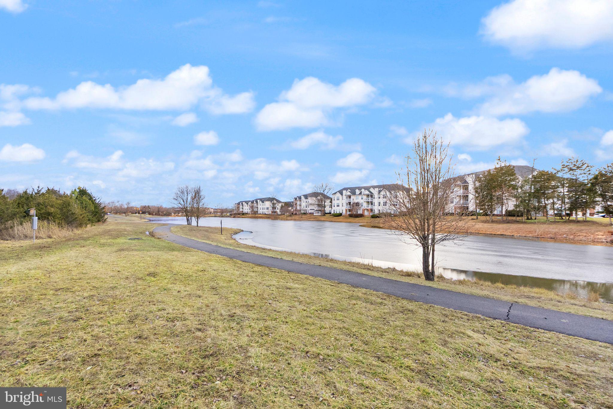 25240 Lake Shore Square, Unit 200 Chantilly, VA 20152 - Photo 36 of 49