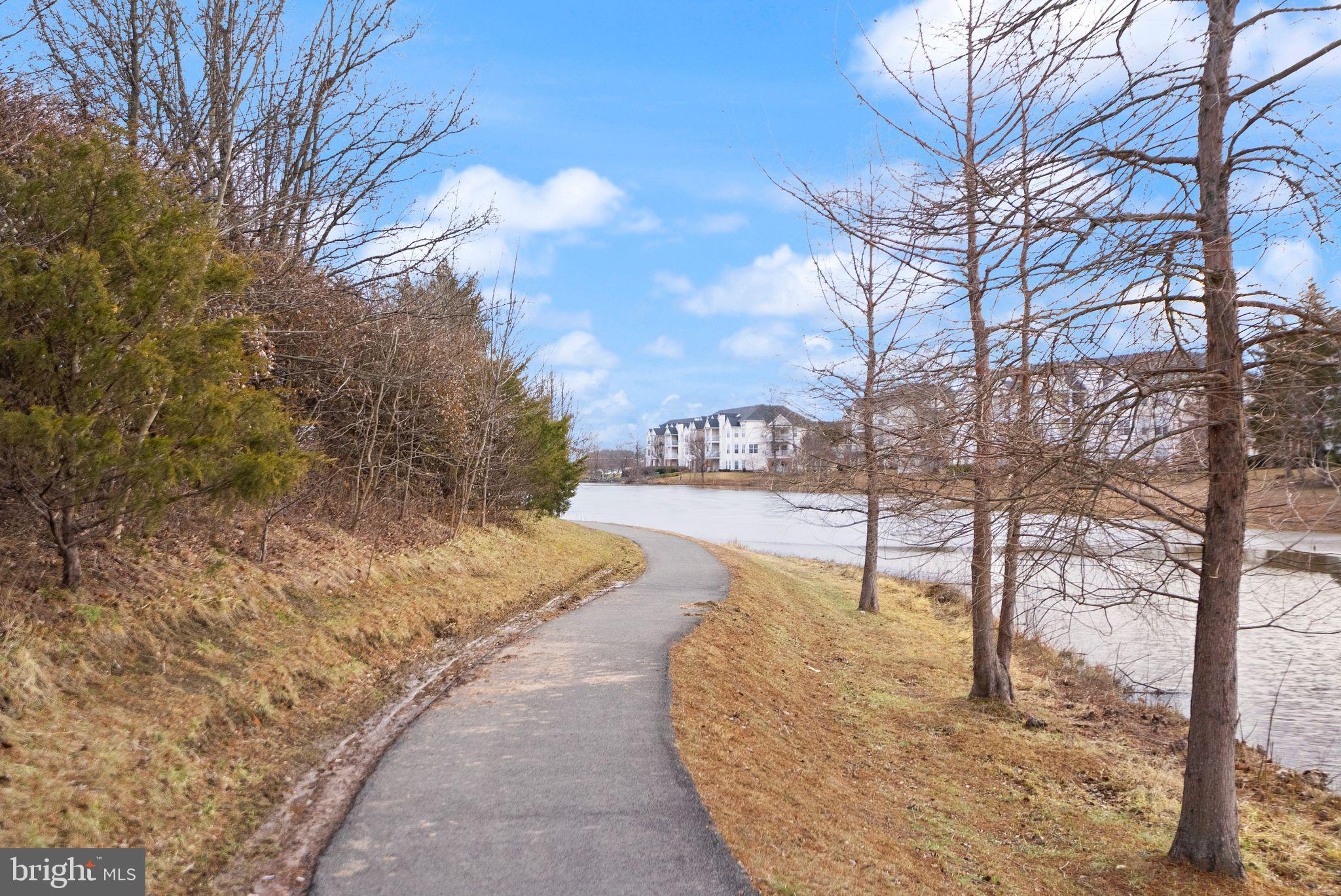 25240 Lake Shore Square, Unit 200 Chantilly, VA 20152 - Photo 41 of 49
