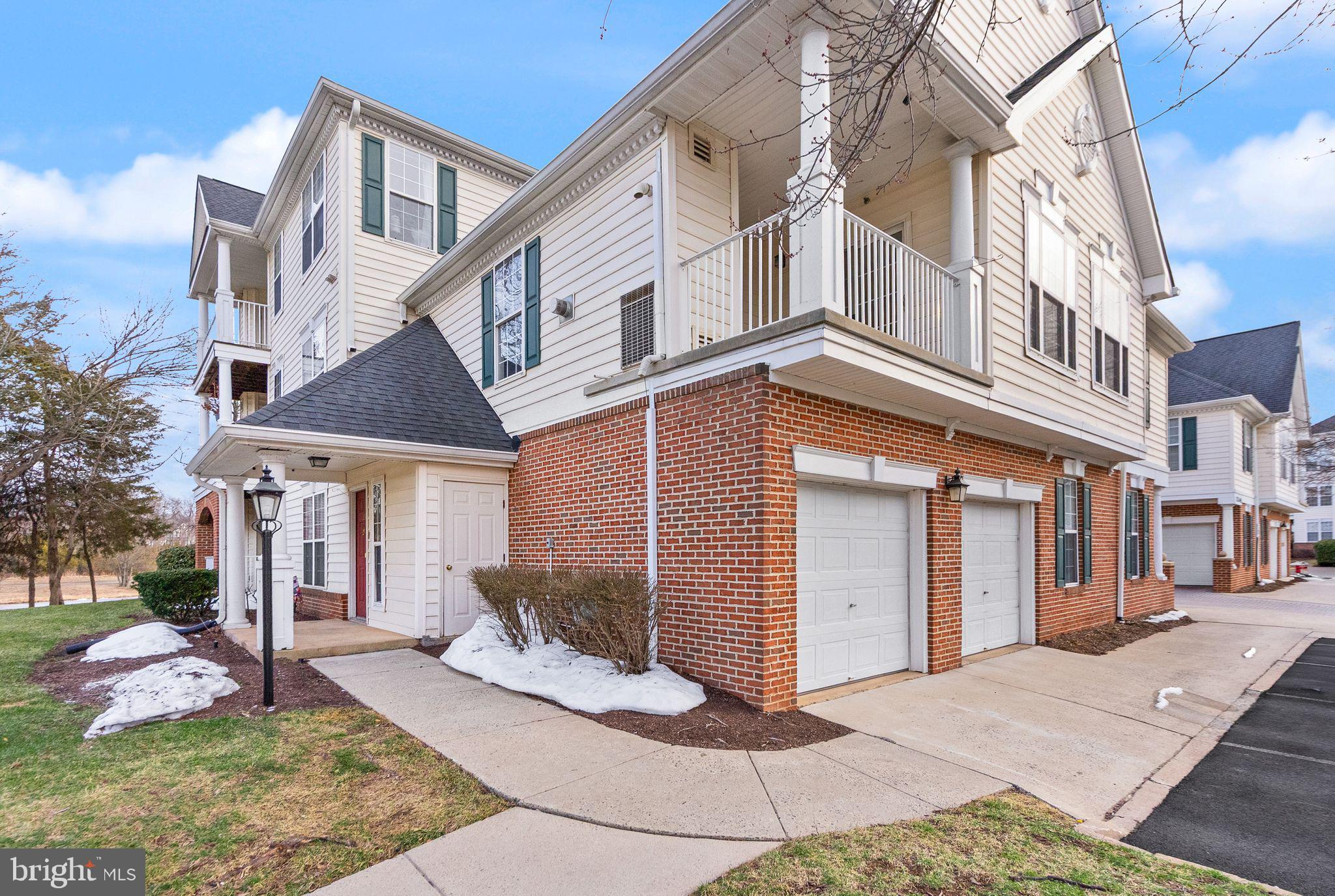 25240 Lake Shore Square, Unit 200 Chantilly, VA 20152 - Photo 6 of 49