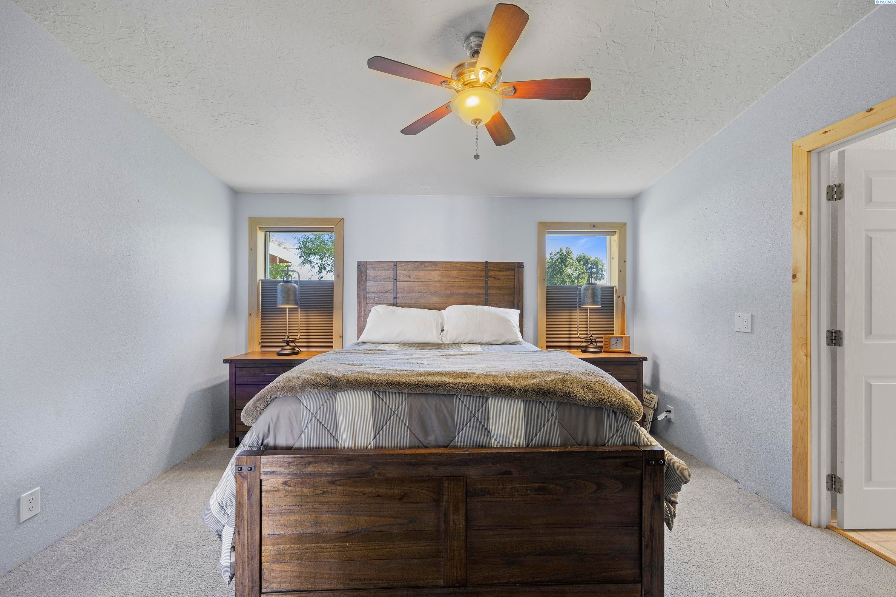 200504 East Perkins Road Kennewick, WA 99337 - Photo 16 of 36 Gallery Image 16
