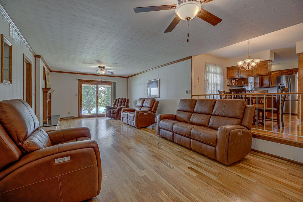 6864 Palmer Road Rising Sun, IN 47040 - Photo 6 of 76 Gallery Image 6