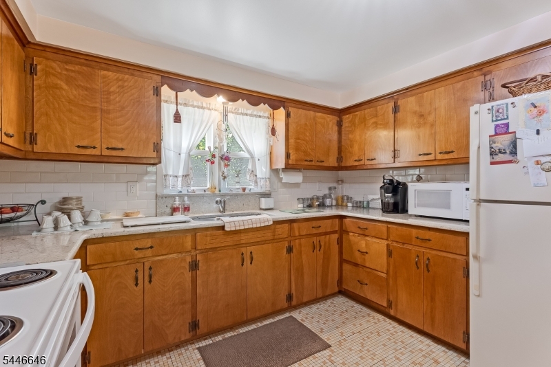 103 Kitchell Road Morristown, NJ 07960 - Photo 25 of 48