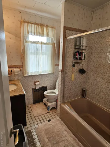 $868,000 | 77-57 76th Street | Glendale