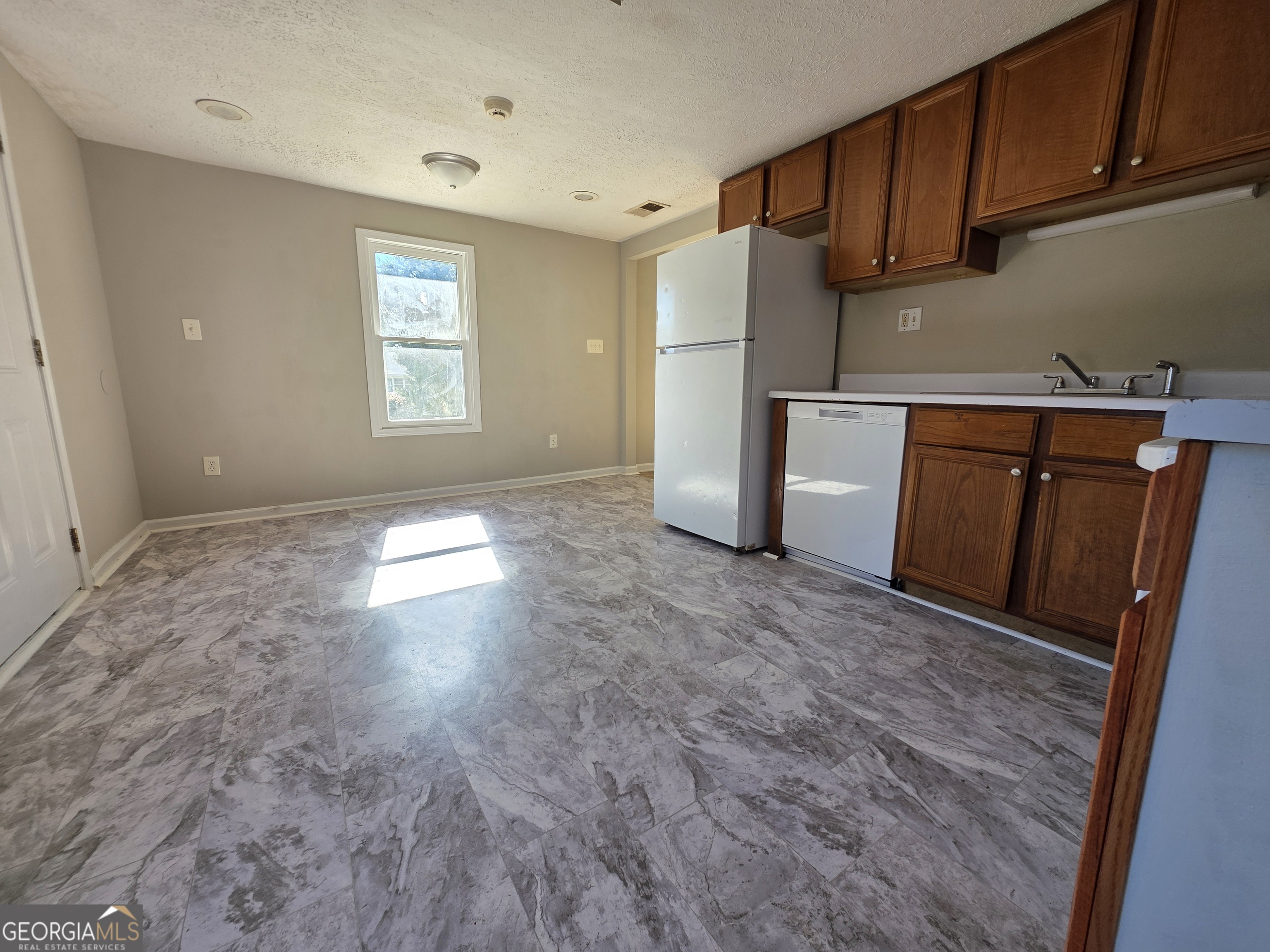 531 Old Stone Road Villa Rica, GA 30180 - Photo 4 of 18