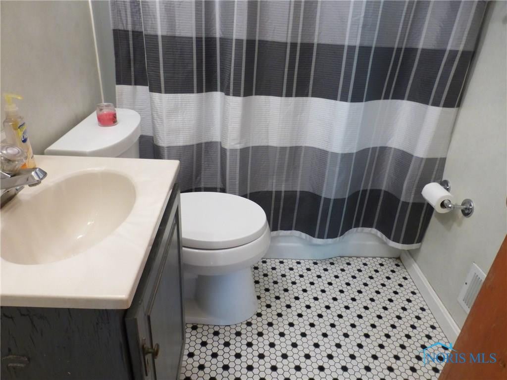 2108 Dority Road Toledo, OH 43615 - Photo 11 of 24 Gallery Image 11