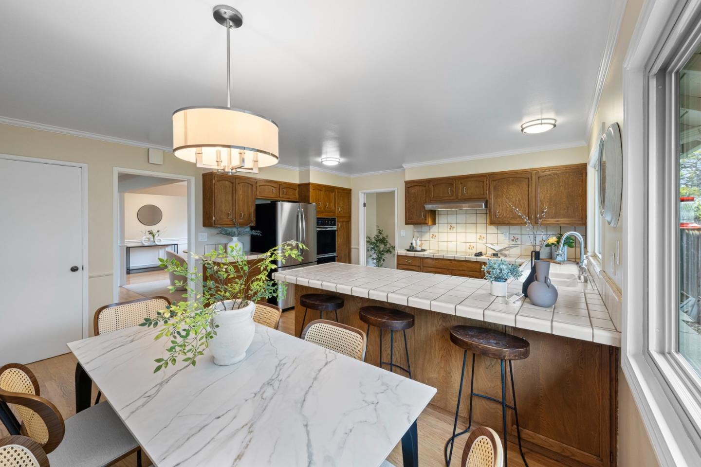 2356 Walden Square San Jose, CA 95124 - Photo 29 of 51 a large kitchen with a table and chairs