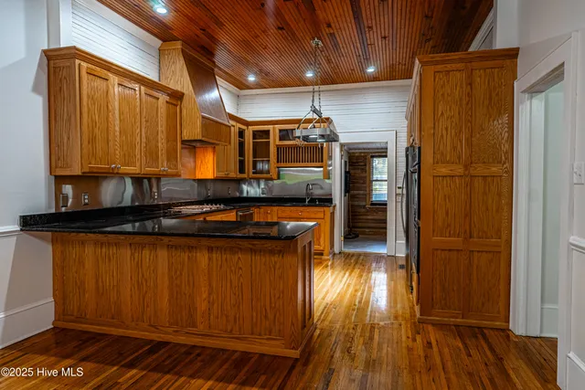 $349,000 | 505 North Madison Street, Whiteville, NC 28472