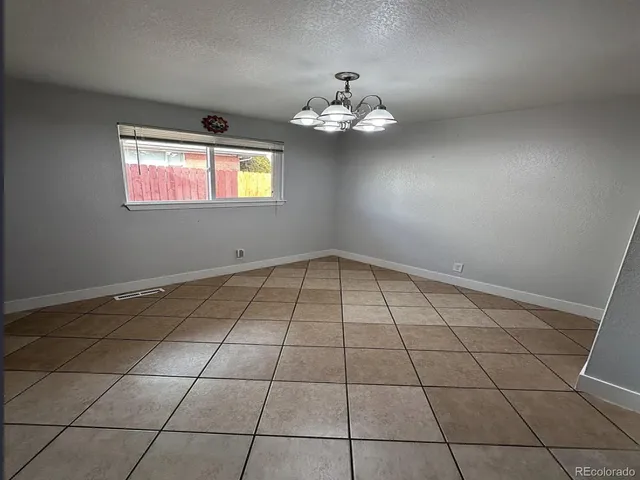 $2,950 | 2703 West 74th Avenue, Westminster, CO 80030