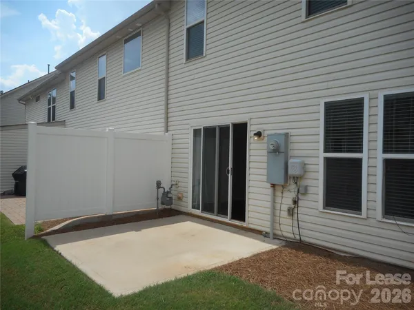 $2,495 | 6538 Portland Rose Lane, Charlotte, NC 28210