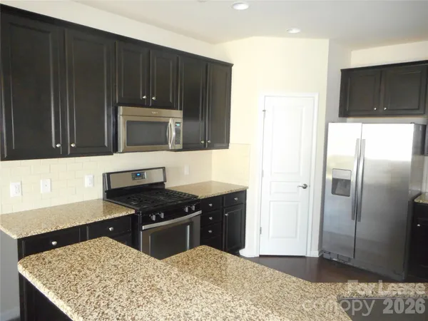 $2,495 | 6538 Portland Rose Lane, Charlotte, NC 28210