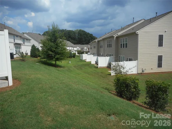 $2,495 | 6538 Portland Rose Lane, Charlotte, NC 28210