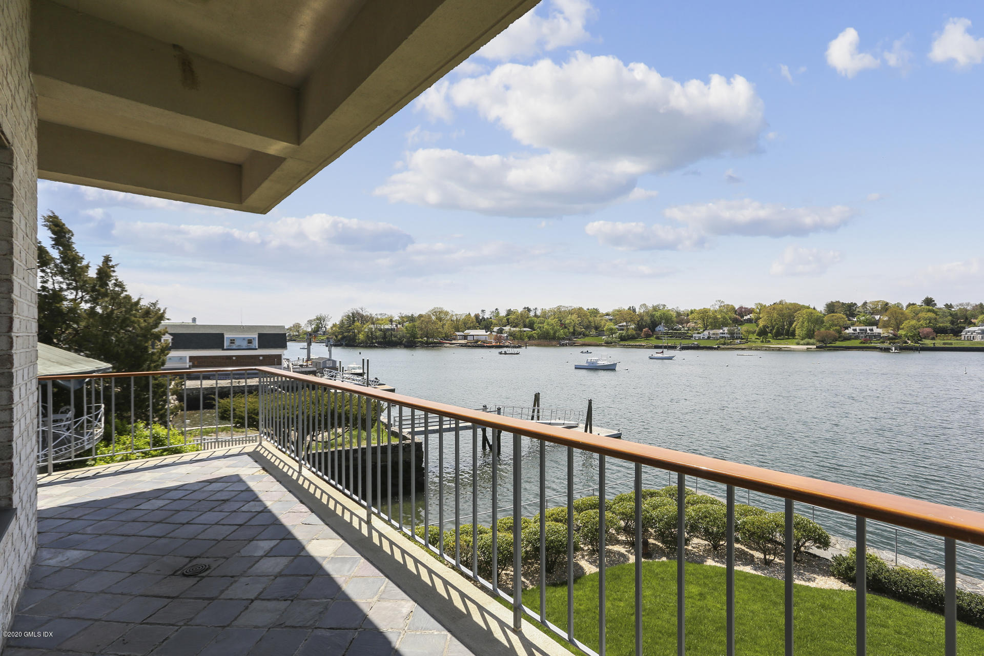 680 Steamboat Road, Unit 6 Greenwich, CT 06830 - Photo 32 of 40 a view of city from a balcony