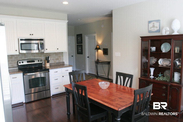 9694 North Bay Street Foley, AL 36535 - Photo 6 of 27 Kitchen View 2