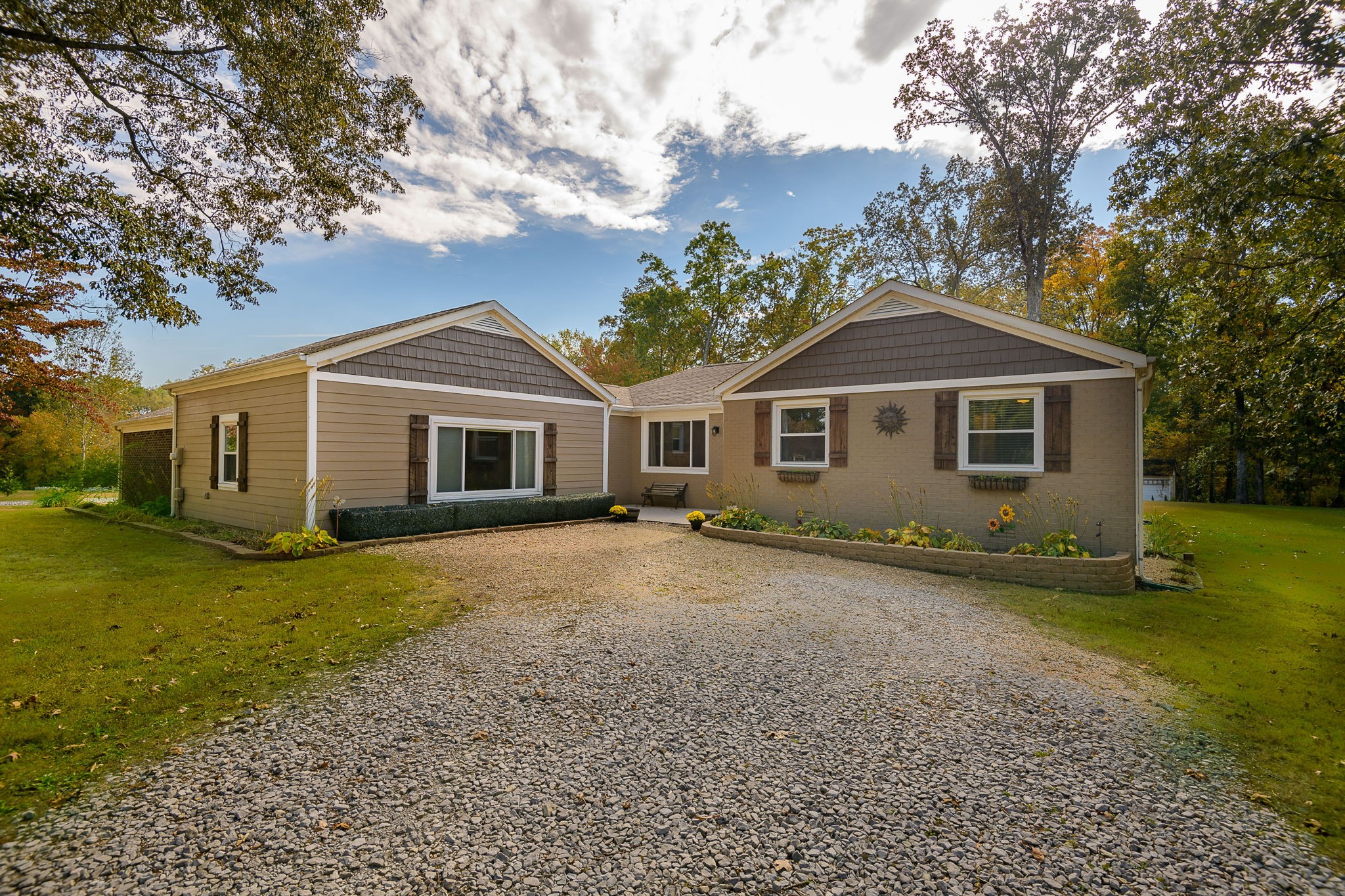 737 Toliver Lake Road Manchester, TN 37355 - Photo 3 of 64 Gallery Image 3