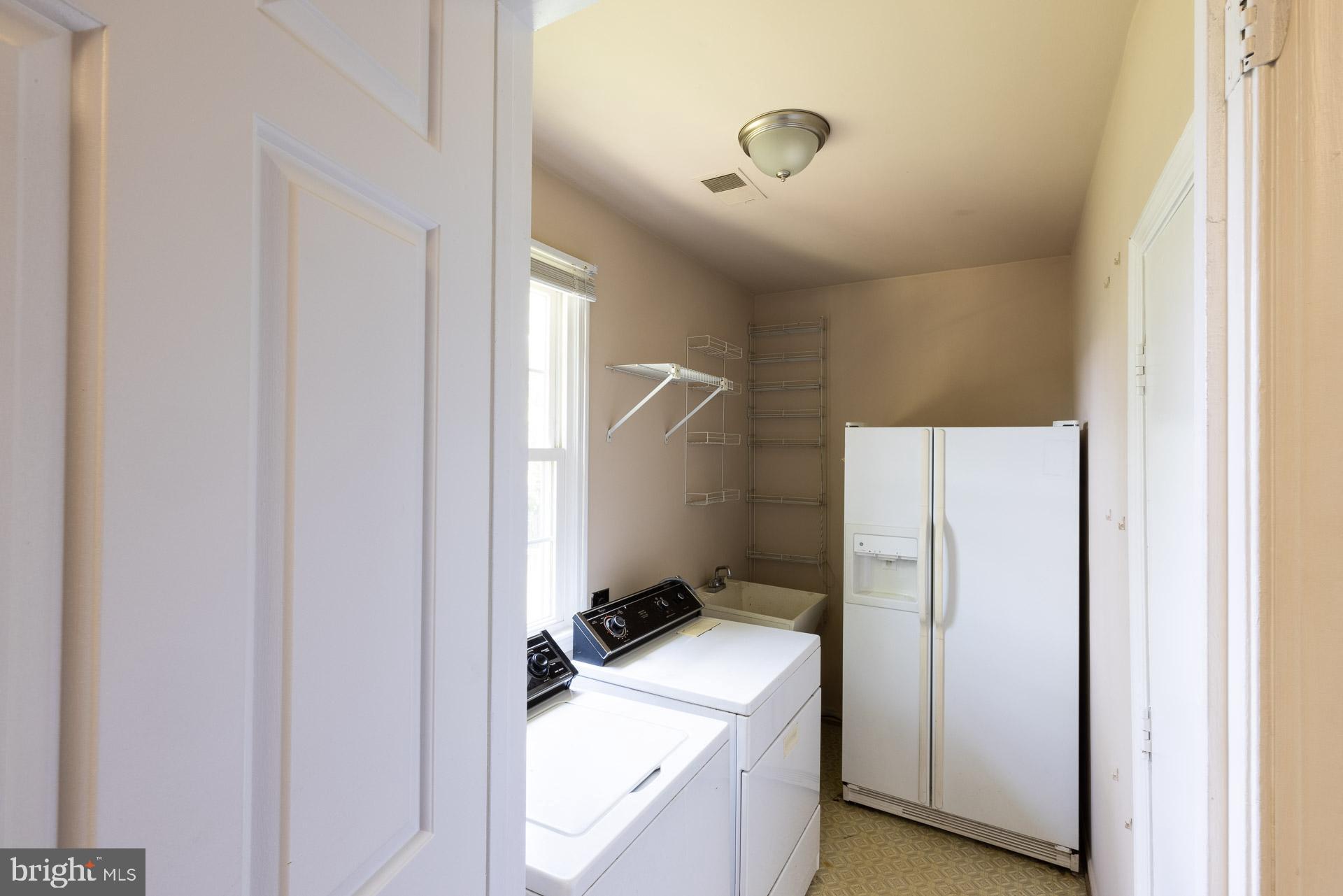 2947 Gracefield Road Silver Spring, MD 20904 - Photo 19 of 44