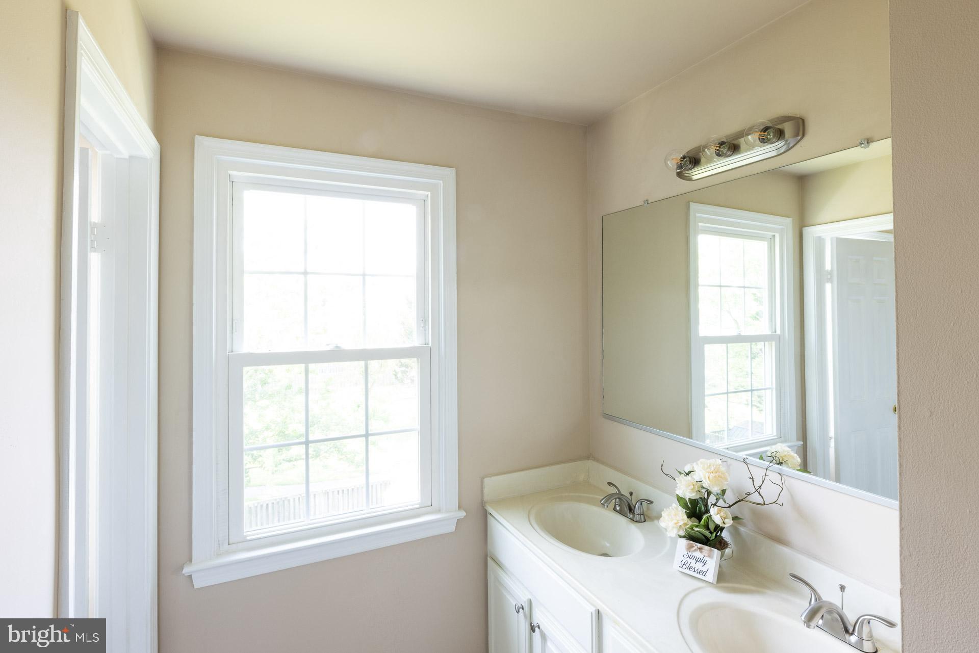 2947 Gracefield Road Silver Spring, MD 20904 - Photo 26 of 44