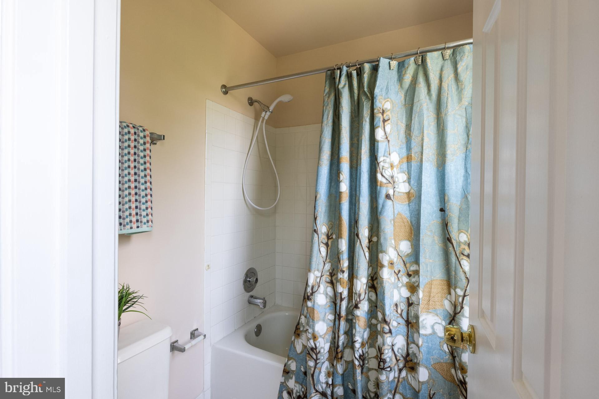 2947 Gracefield Road Silver Spring, MD 20904 - Photo 27 of 44