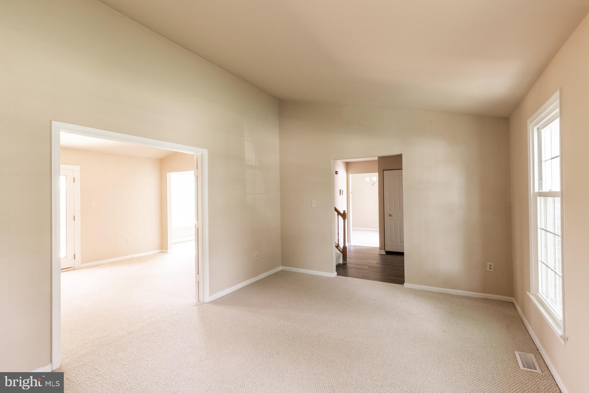 2947 Gracefield Road Silver Spring, MD 20904 - Photo 5 of 44