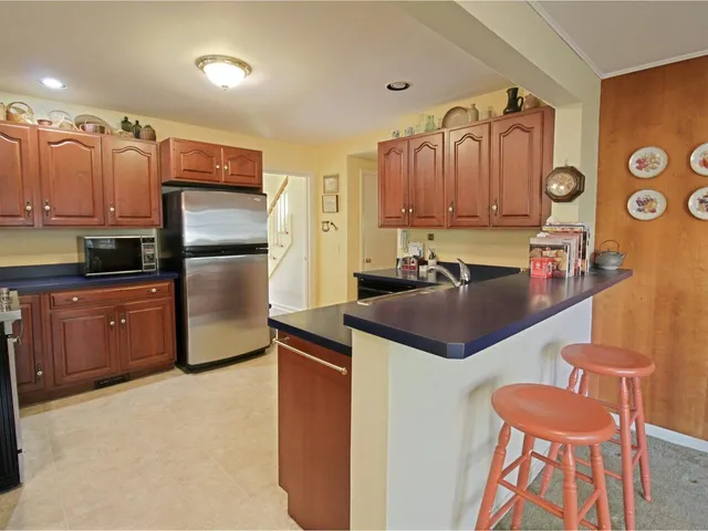 $725,000 | 162 Crescent Road, Burlington, VT 05401