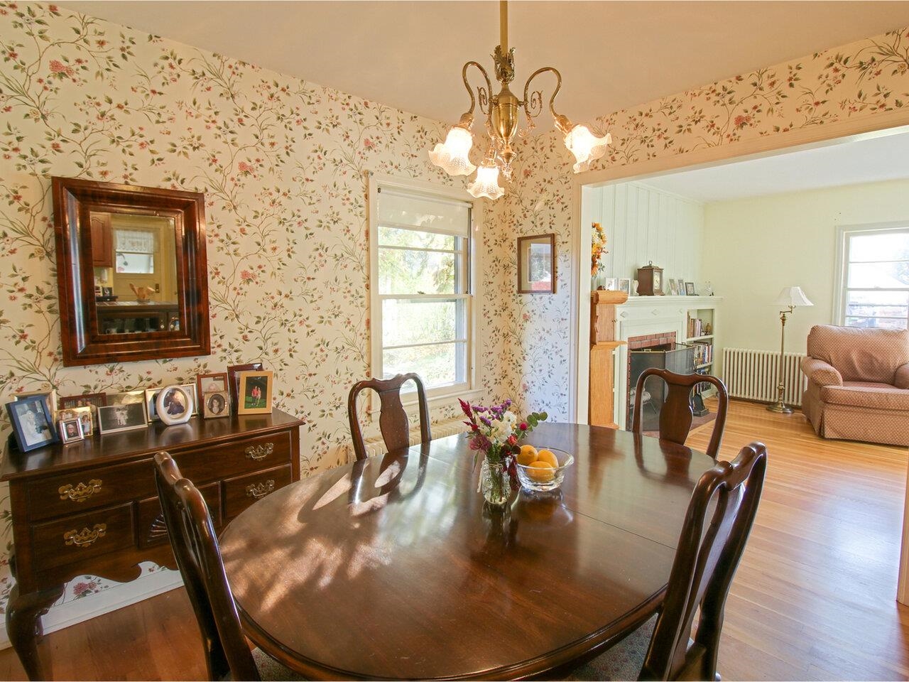 162 Crescent Road Burlington, VT 05401 - Photo 15 of 52