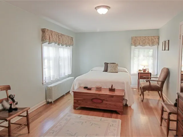 $725,000 | 162 Crescent Road, Burlington, VT 05401