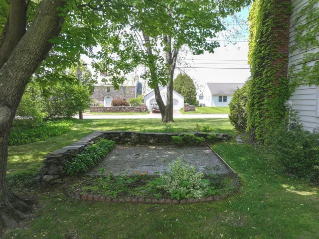 $725,000 | 162 Crescent Road, Burlington, VT 05401