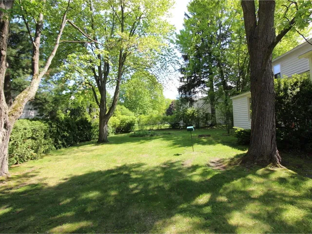 $725,000 | 162 Crescent Road, Burlington, VT 05401