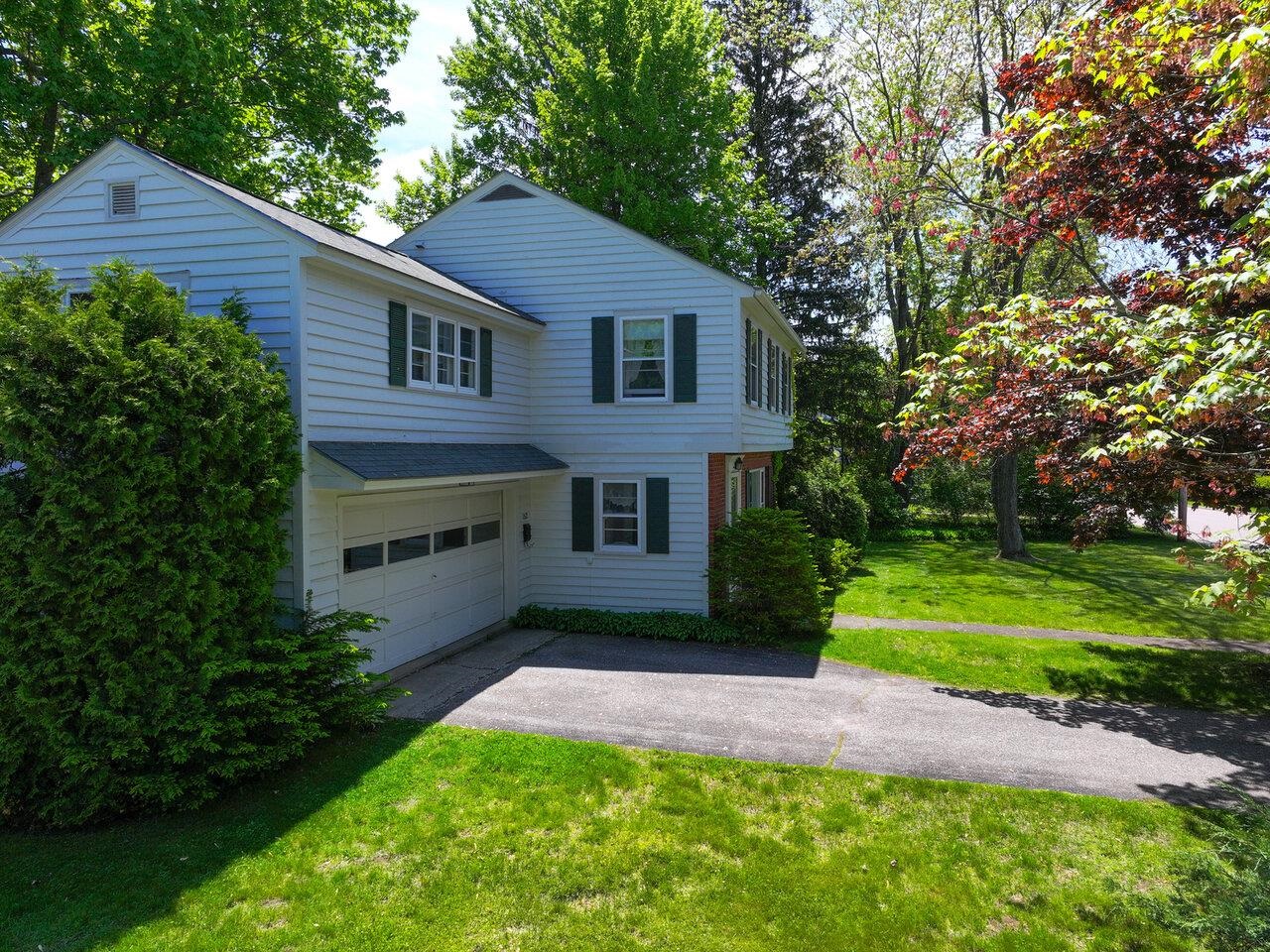 162 Crescent Road Burlington, VT 05401 - Photo 40 of 52