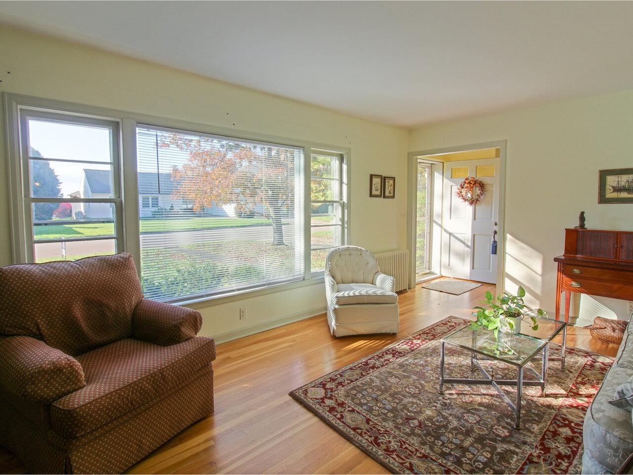 162 Crescent Road Burlington, VT 05401 - Photo 7 of 52