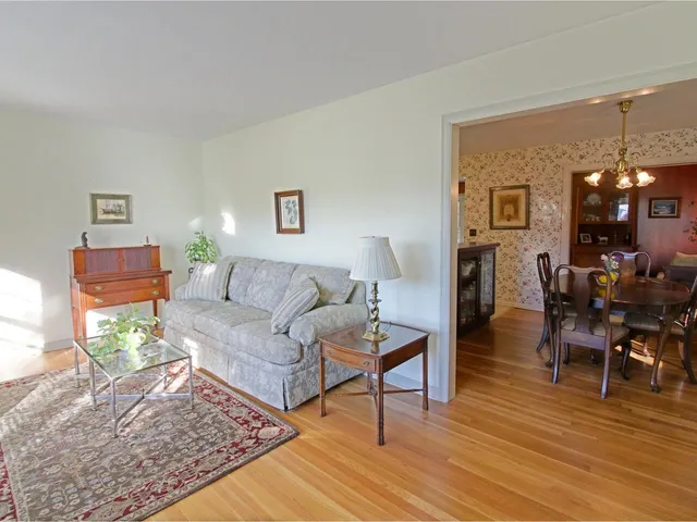 $725,000 | 162 Crescent Road, Burlington, VT 05401