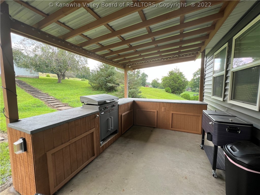 13661 Ripley Road Point Pleasant, WV 25550 - Photo 38 of 44 COVERED PATIO